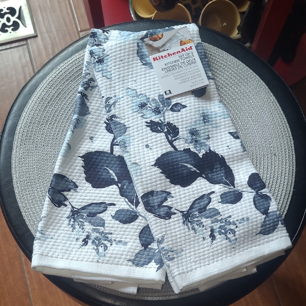 KitchenAid Floral Kitchen Towels